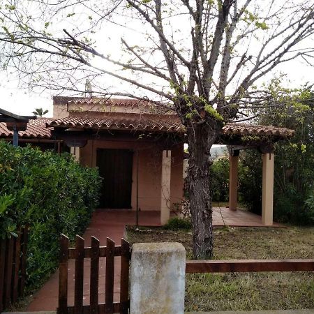 Monolocale San Teodoro Appartement Buitenkant foto